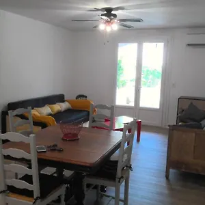 Refurbished 4 People 300m From The Sea Les Saintes-Maries-de-la-Mer